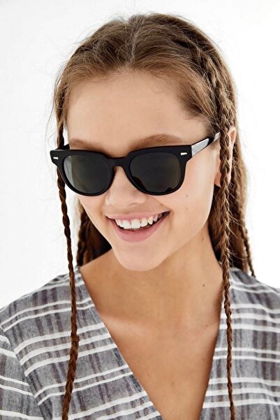 COOLANDBETTER نظارات شمسية جونز سوداء خفيفة - مستطيلة كلاسيكية / COOLANDBETTER