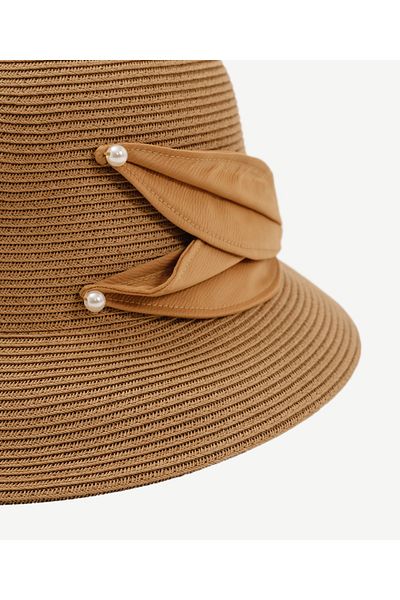 Yargıcı Pearl Detailed Cloche Hat