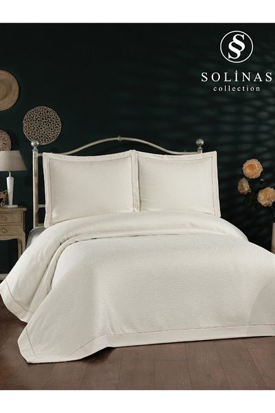 Solinas Collection Solmira Cream Double Bedspread with Piping