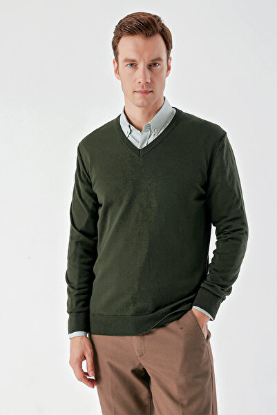 Morven Men's Khaki Basic V-Neck Dynamic Fit Comfortable Cut Knitwear