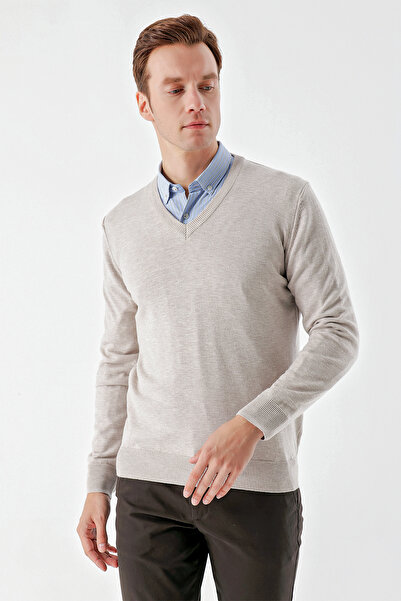 Morven Men's Beige Basic V-Neck Dynamic Fit Comfortable Cut Knitwear