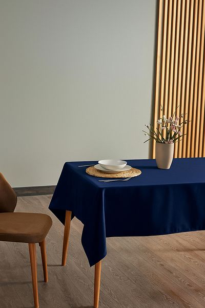 Mr. Stock Mr.Stock Satin Tablecloth 140x110 cm 15080