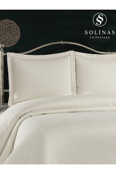 Solinas Collection Solmira Cream Double Bedspread with Piping