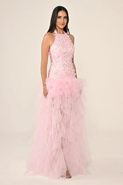 ALFABETA KADIN ABİYE HALTER YAKA 3 BOYUTLU ÇİÇEKLİ BEDEN KATLI TÜL UZUN ŞIK ELBİSE