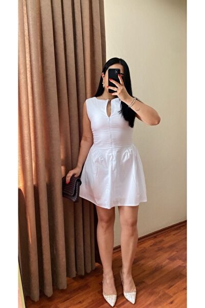 MODA Kadın Bisiklet Yaka Kalın Askılı Astarlı Kısa Beyaz Elbise