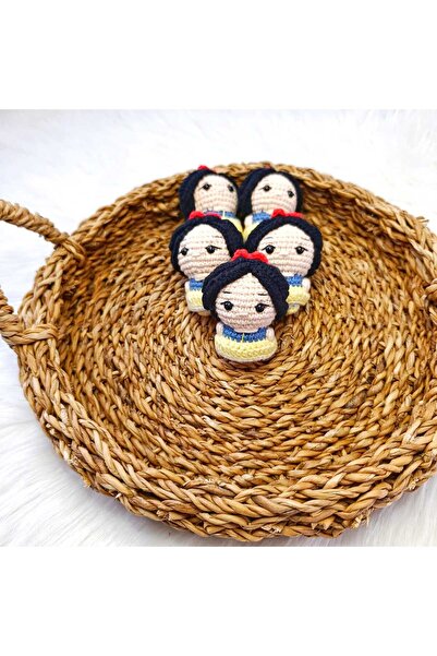 Masal Gurumi حقيبة مفاتيح أميجورومي من القطن المحبوك على شكل أميرة