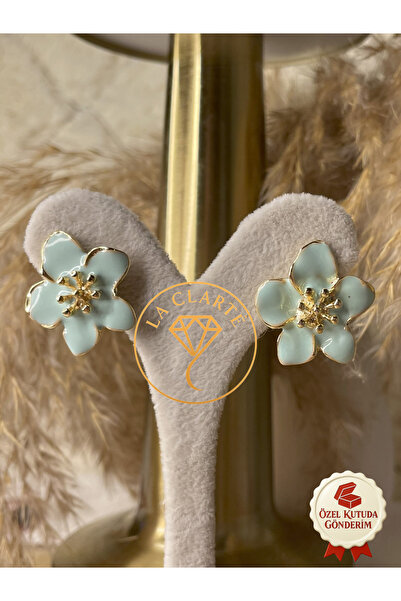 La Clarte Women's Gold Color Turquoise Flower Model Earrings – Vibrant and Elegant Design
