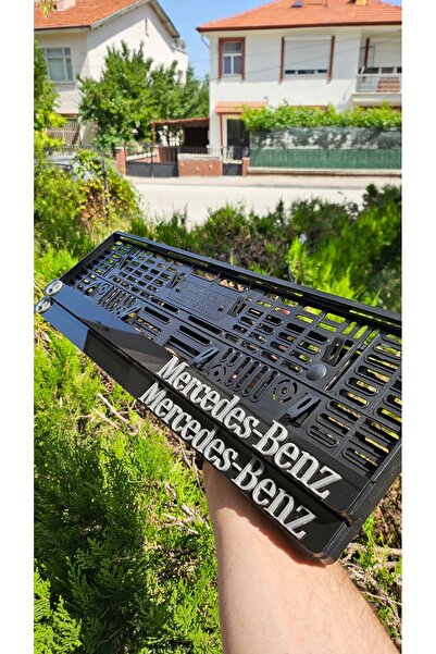 Cad Master Mercedes-Benz Piano Black 3D Kabartmalı Oto Plakalık