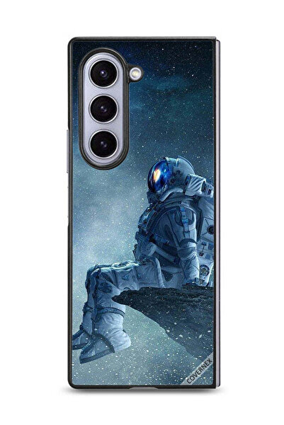 Covernex غطاء حماية لهاتف Samsung Galaxy Z Fold6 بتصميم رائد فضاء متعب