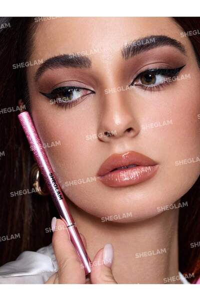 SHEGLAM كحل سائل مقاوم للماء روزيه لاين آند ديفاين - أسود