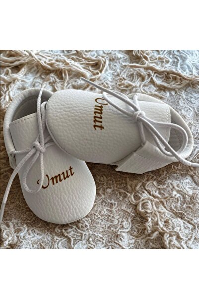Baby Bebeğinize Özel Beyaz Bağcıklı Ayakkabı