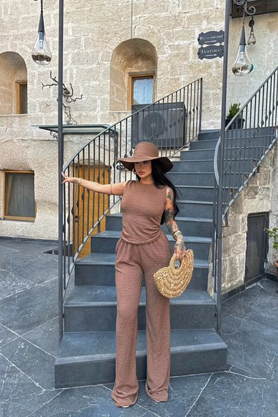 MOZENA Zero Sleeve Basic Seersucker Double Suit
