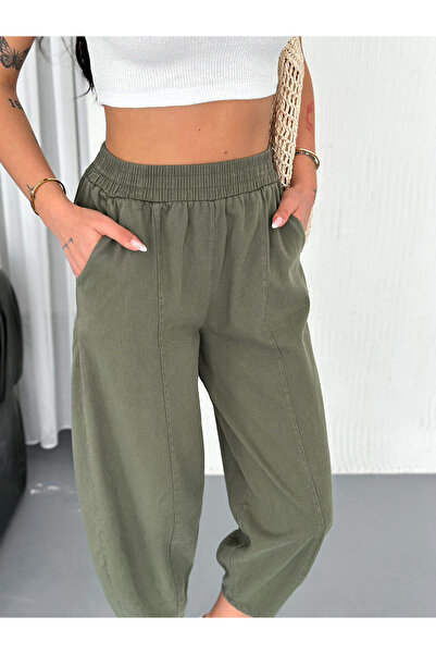 02Lady Fashion Gabardine Fabric Pants with Latika Waist and Stitching Detail