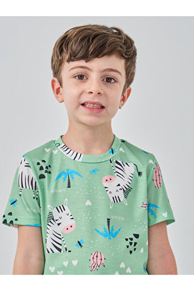 Styli Graphic Print Short Sleeve T-Shirt and Shorts Pyjama Set