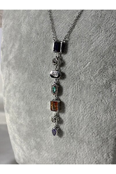 Uzak Işıklar Çelik element V Kolye Zirkon Taşlı Silver