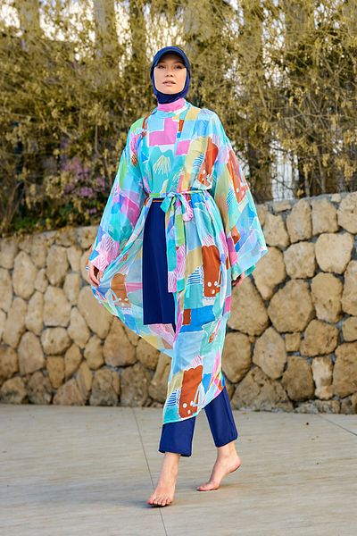 Marina Black Kimono – Hijab Beach Outerwear |   Light, Modern and Belted Summer Pareo P2506