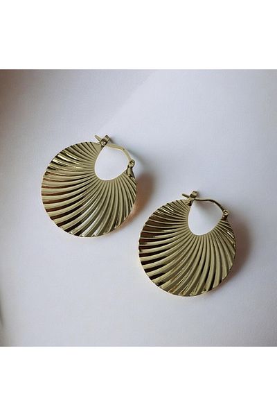 Twinssis Accessories Gold Striped Plate Model Hoop Earrings