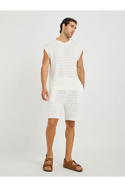 Styli Relaxed Fit Crochet Knit T-Shirt and Short Co-Ords