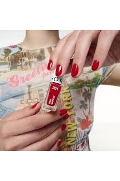 SEPHORA COLLECTION Nail Polish 201 Red Carpet Classic Bold Red, Glossy Long-Wear Vegan Polish | 5ML