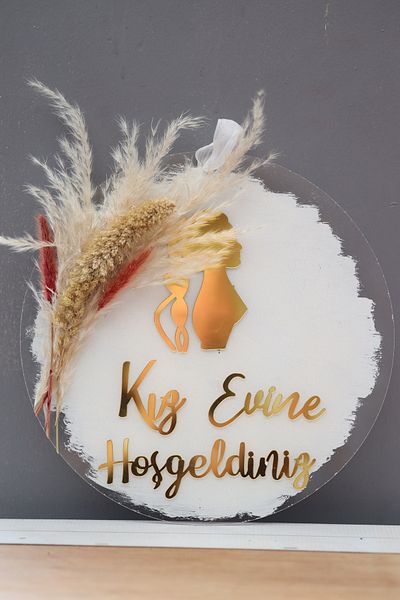 En Güzel Günde Welcome to Girl's Home Door Ornament 28 cm Gold - Transparent