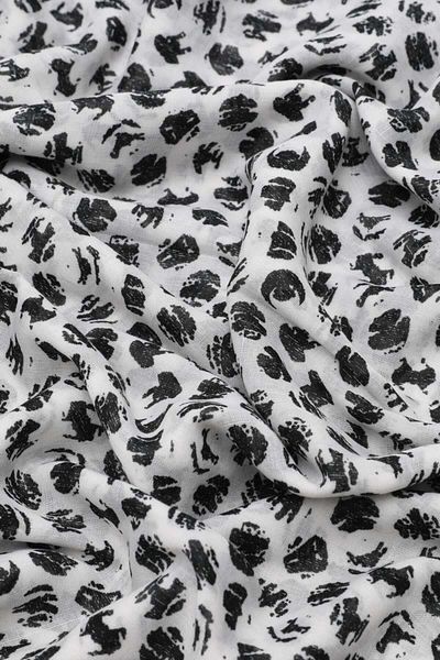 Levidor Off White Relax Brush Polka Dot Shawl