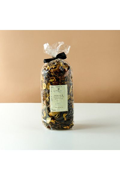Element's Elements Mimosa and Cardamom Potpourri Dry Flowers - 150 gms