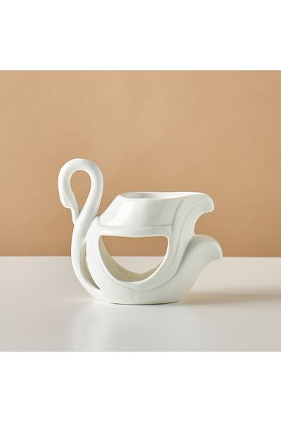 Lifestyle Swan Shaped Ceramic Oil Burner - 16x9x14 cms