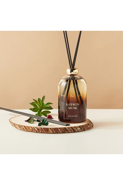 Lifestyle Saffron Musk Reed Diffuser - 1 L