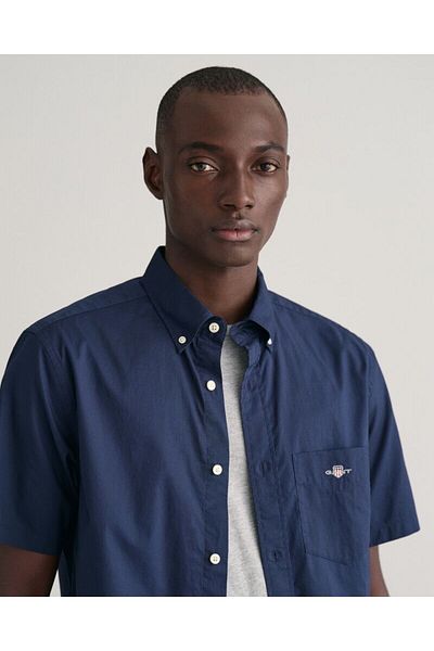 Gant Regular Fit Classic Poplin Short Sleeve Shirt