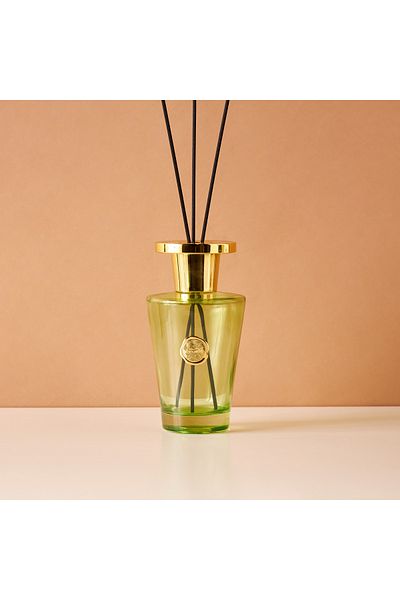 Scent.d London Scent.d Intoxicating Flower Reed Diffuser - 1 L
