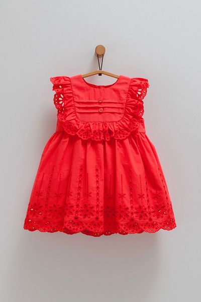 Caramell Scalloped Ruffled Sleeveless Dress