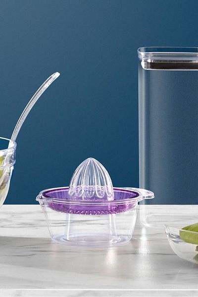 Comfera Crystal Orange - Lemon Squeezer, Durable Plastic - with Collection Chamber