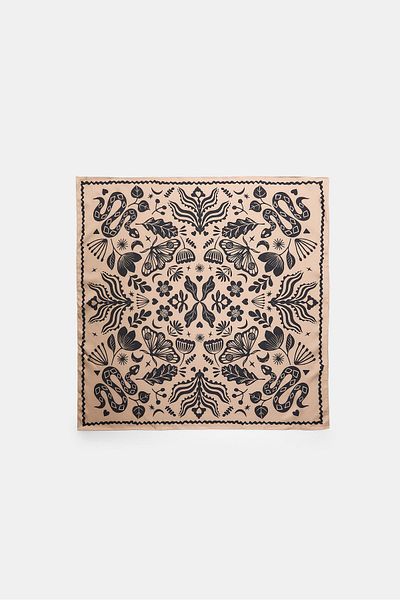 Stradivarius Printed scarf