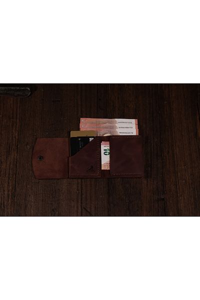 Derimoda Genuine Leather Handmade Card Holder Wallet – Minimalist Design with Cash and Card Compartments