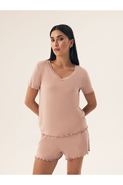 Henderson Minimalist & stylish women's pajama & V-neck & Lightness & Elegance & T-shirt & Shorts | Noves