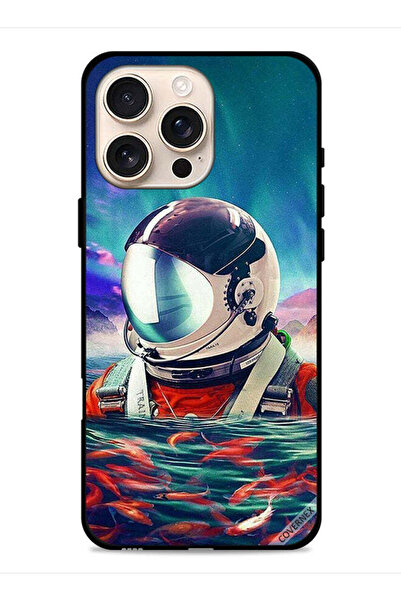 Covernex غطاء حماية لجهاز أبل آيفون 16 برو - رائد فضاء في بحر الأسماك