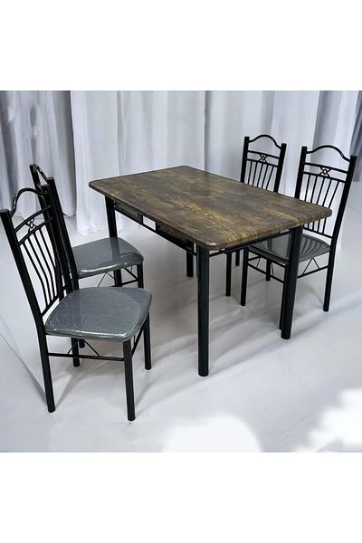 DEC5 Wooden dining table. Iron legs. 4 chairs. Size: 70*120 cm.