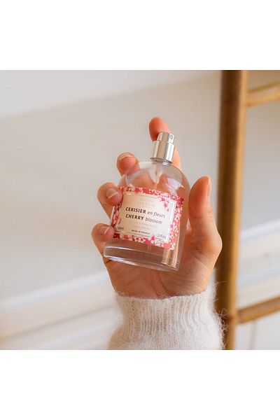 PANIER DES SENS Cherry Blossoms Natural Room Fragrance - 100ml