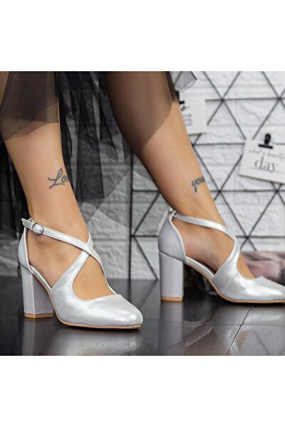 mei Παπούτσια με χοντρό τακούνι 2YXD31A Ασημί |