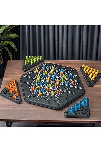 DAR Chain Triangle Chess Game – Strategy, creativity and for the whole family