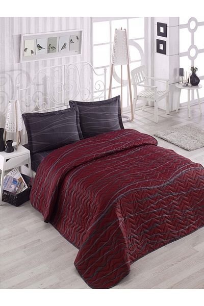 Eponj Home Quilted duvet set 200x220cm + 2 pillowcases 50x70cm Green - Claret Red