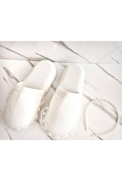 pegu baby collection Maternity Slippers and Pearl Crown Set