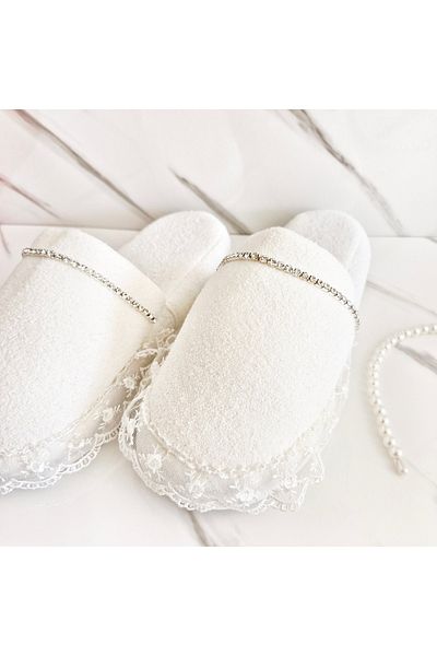 pegu baby collection Maternity Slippers and Pearl Crown Set