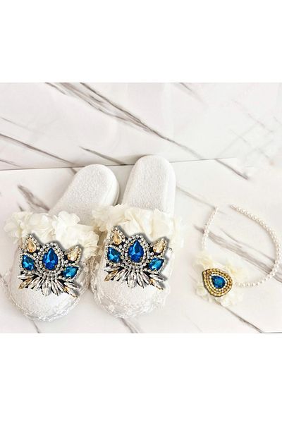 pegu baby collection Avangard Lotus Brooch Maternity Slippers and Pearl Crown Set