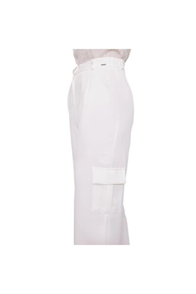 Levidor Pocket Detailed Trousers