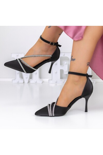 mei Παπούτσια με Λεπτά Τακούνια 3XKK13 Μαύρα