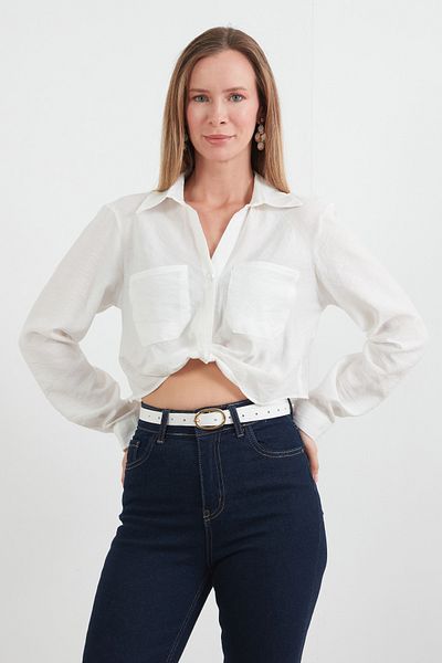 Fulla Moda Cămașă crop cu buzunare cu noduri în față