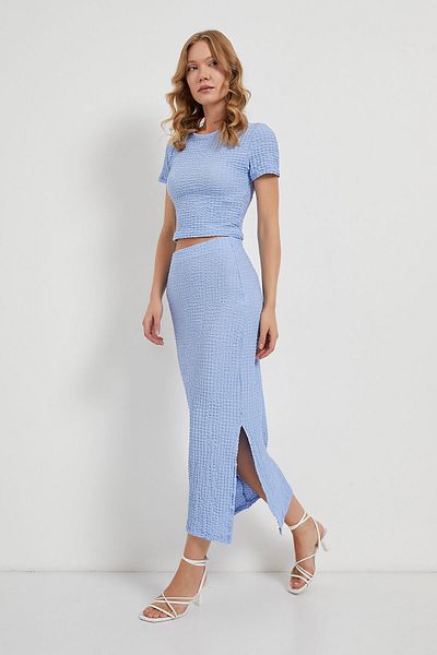 Arma Life Armalife 6417 short sleeve t-shirt with slit detail textured skirt women's set