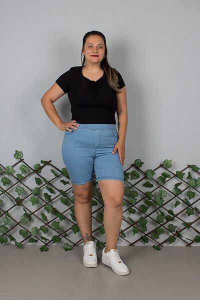 Truva XXL Plus Size High Waist Light Blue Denim Shorts – Comfortable Fit, Stylish and Modern Design