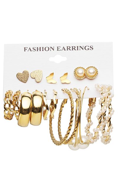 Chiccy Heart and Butterfly Detailed Pearl Style 18 Piece Earring Set